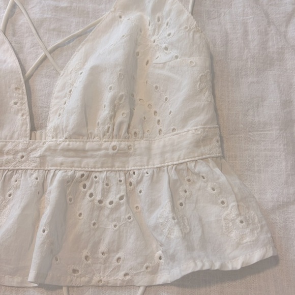 White Cotton Eyelet Peplum Crop Top Criss Cross Back Straps Size Small - Picture 2 of 8